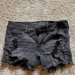 American Eagle  Outfitters 🦅